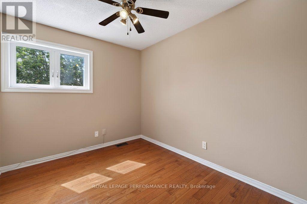 83 Kathleen Crescent, Ottawa, ON, K2S 1L8 - 25