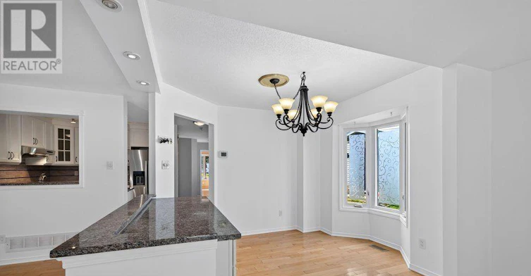 83 Kathleen Crescent, Ottawa, ON, K2S 1L8 - 16