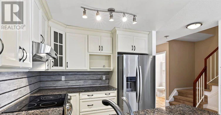 83 Kathleen Crescent, Ottawa, ON, K2S 1L8 - 20