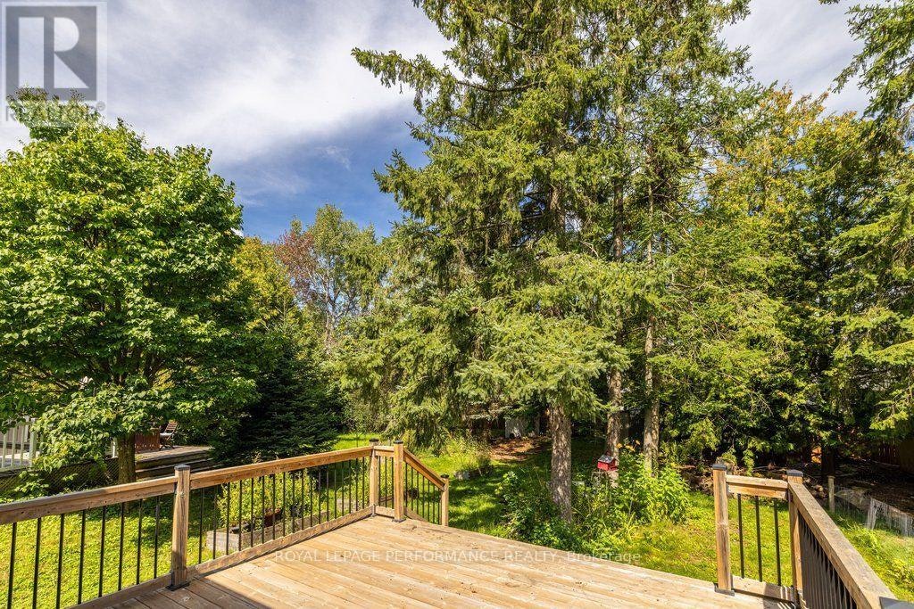 83 Kathleen Crescent, Ottawa, ON, K2S 1L8 - 37