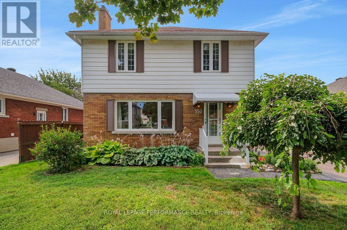 550 Wolffdale Crescent, Ottawa, ON, K1K 1N5