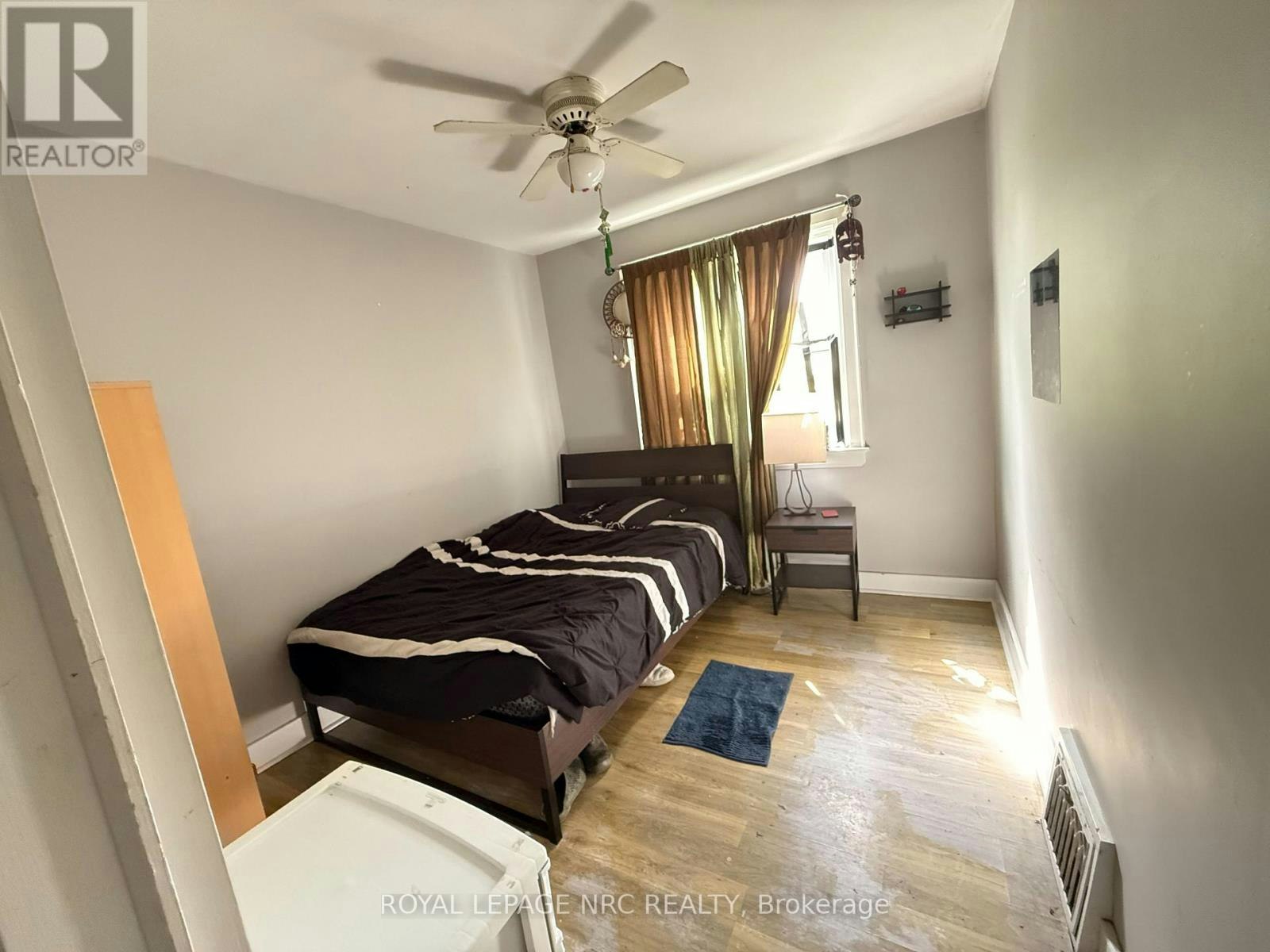 5583 Byng Avenue, Niagara Falls, ON, L2G 5C6 - 4