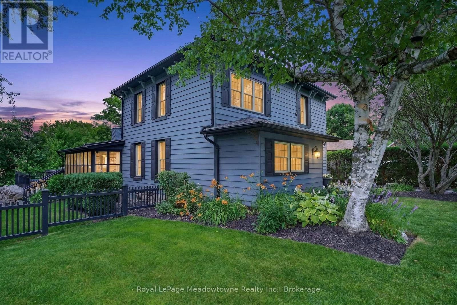 53 Campbell Avenue E, Milton, ON, L0P 1B0