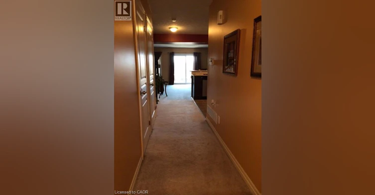 11-105 Pinnacle Drive, Kitchener, ON, N2P 1B8 - 7