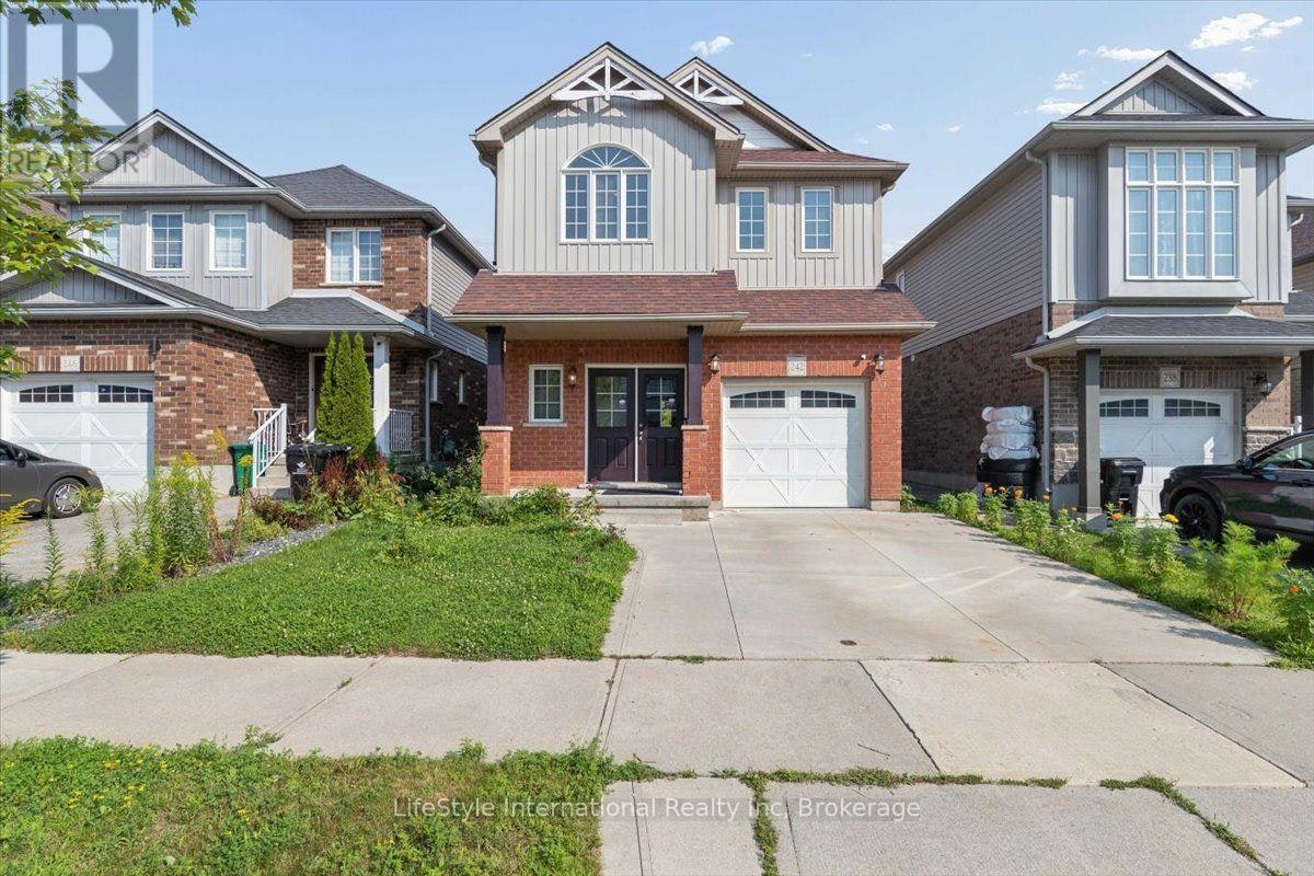 242 Moorlands Crescent, Kitchener, ON, N2P 0C4