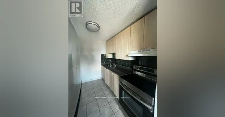 201-1950 Kennedy Road, Toronto, ON, M1P 4S9 - 4