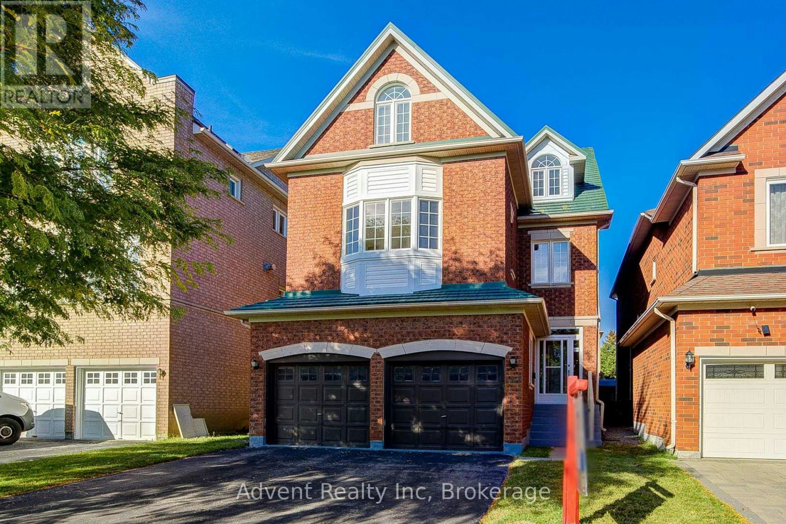 147 Frank Endean Road, Richmond Hill, ON, L4S 1S7