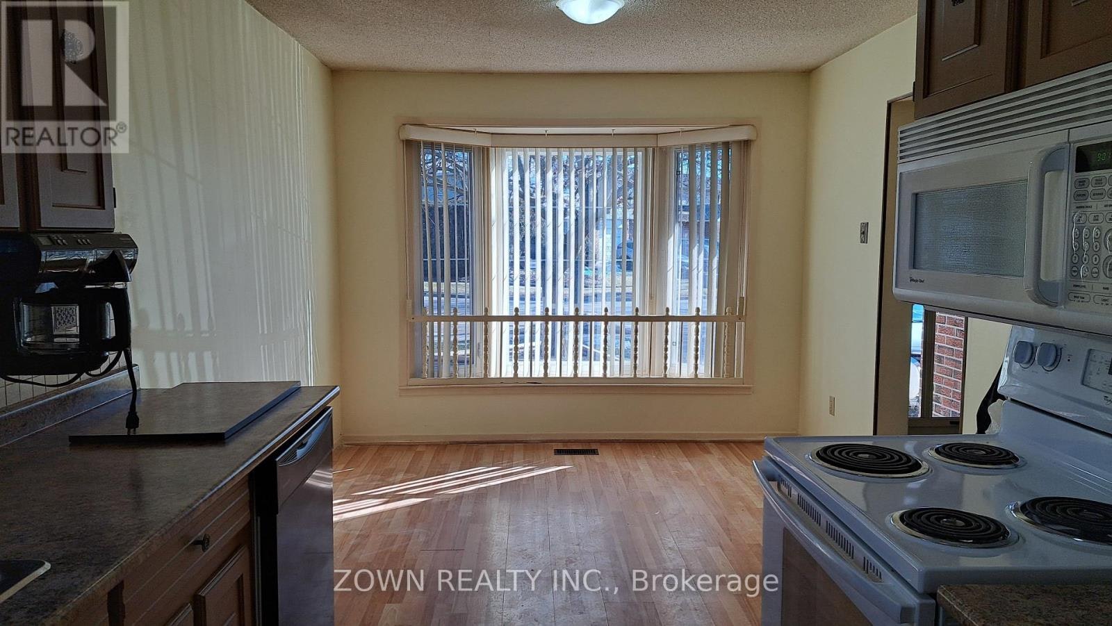 72 Norbert Road, Brampton, ON, L6Y 2K1 - 2