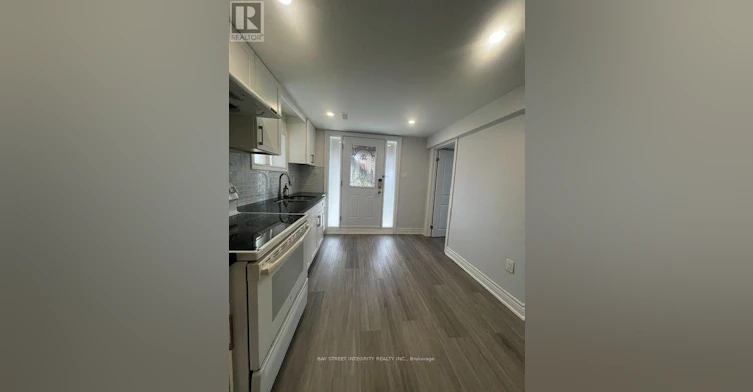 4736 Wild Rose Street, Mississauga, ON, L5M 5M6 - 3