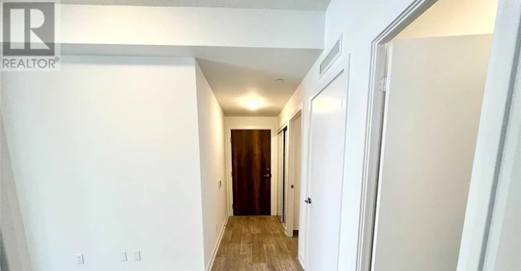 1015-251 Manitoba Street, Toronto, ON, M8Y 4G9 - 2