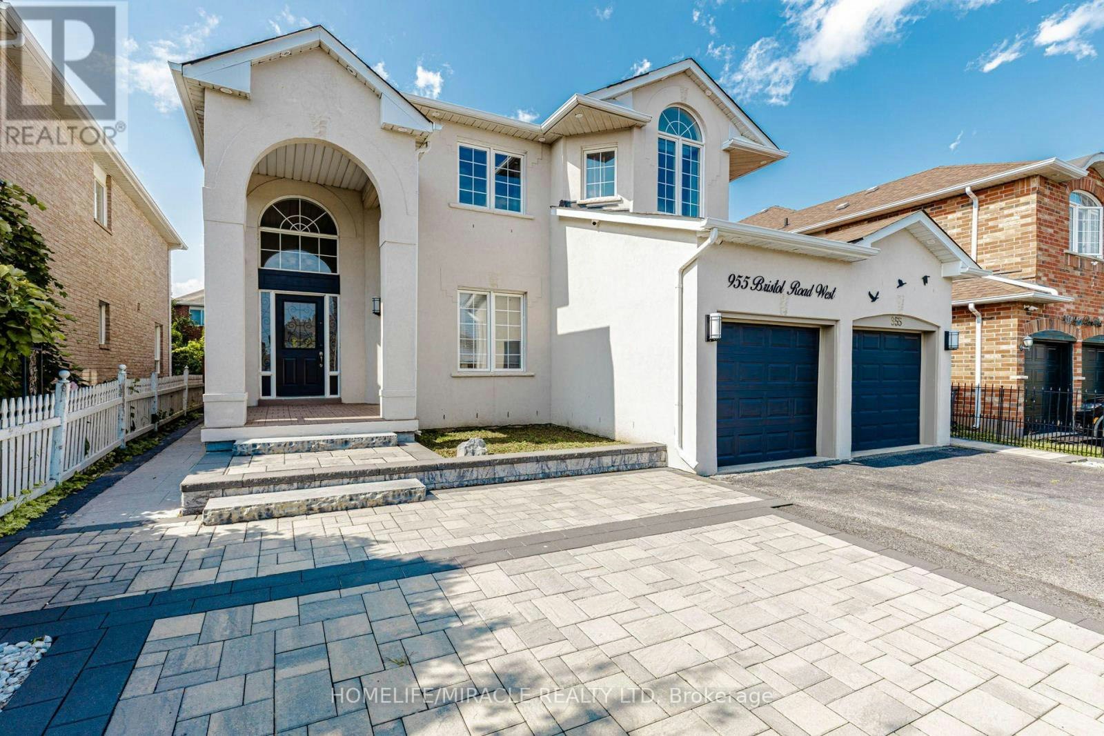 955 Bristol Road W