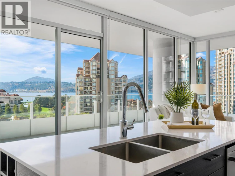 807-1181 Sunset Drive, Kelowna, BC, V1Y 0J5