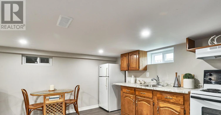 63 Orchard View Boulevard, Oshawa, ON, L1G 3N8 - 38
