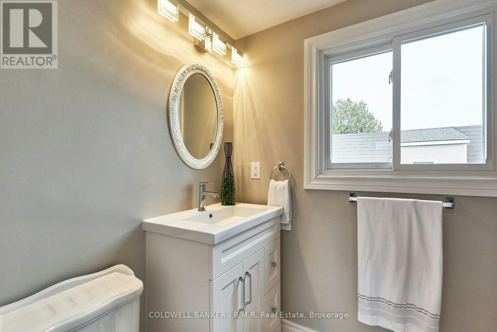 63 Orchard View Boulevard, Oshawa, ON, L1G 3N8 - 29