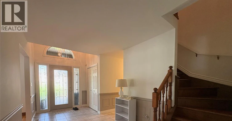 5871 Bagley Avenue, Lasalle, ON, N9H 2K6 - 4