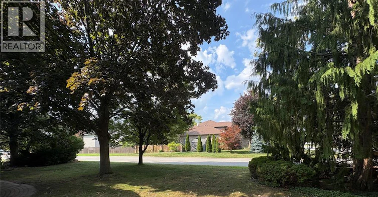 5871 Bagley Avenue, Lasalle, ON, N9H 2K6 - 48