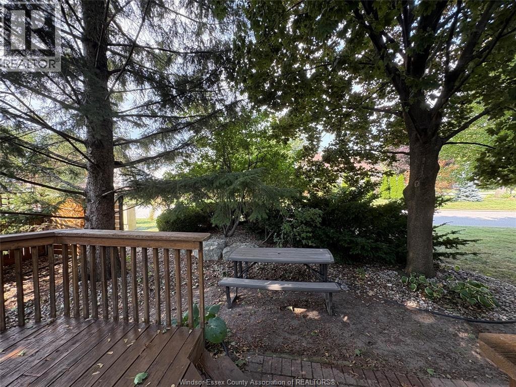 5871 Bagley Avenue, Lasalle, ON, N9H 2K6 - 42