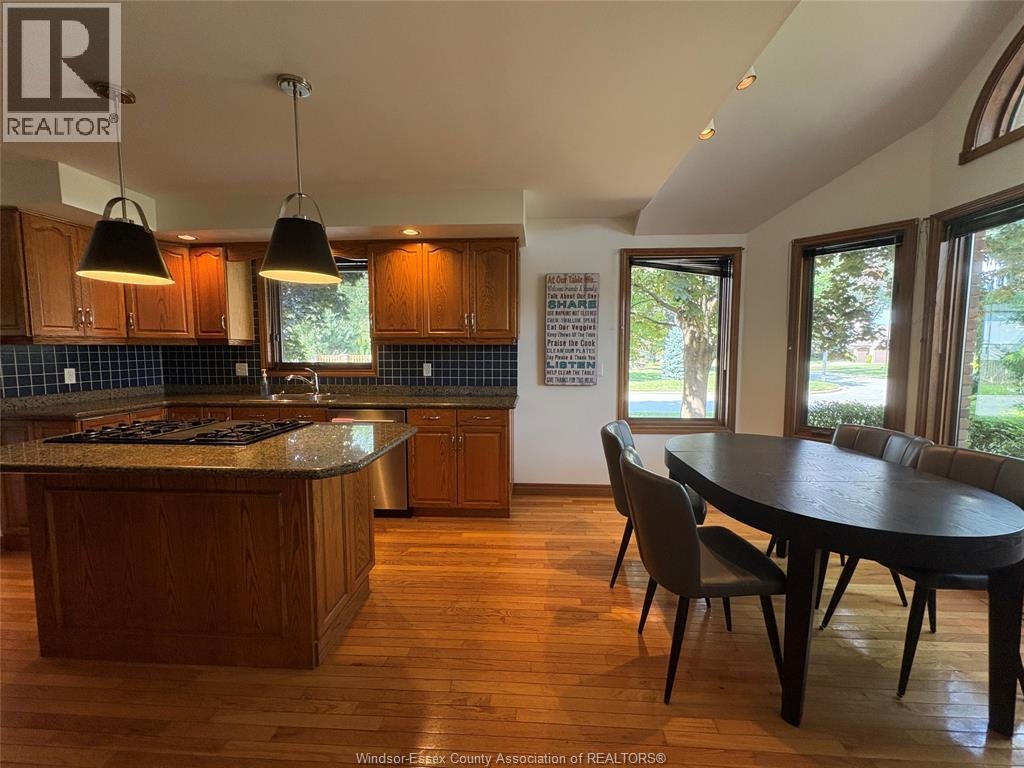 5871 Bagley Avenue, Lasalle, ON, N9H 2K6 - 6