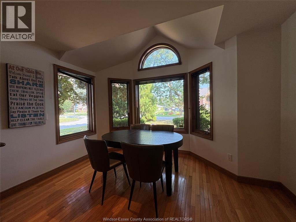 5871 Bagley Avenue, Lasalle, ON, N9H 2K6 - 7
