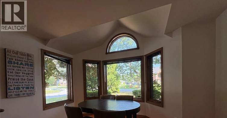 5871 Bagley Avenue, Lasalle, ON, N9H 2K6 - 7