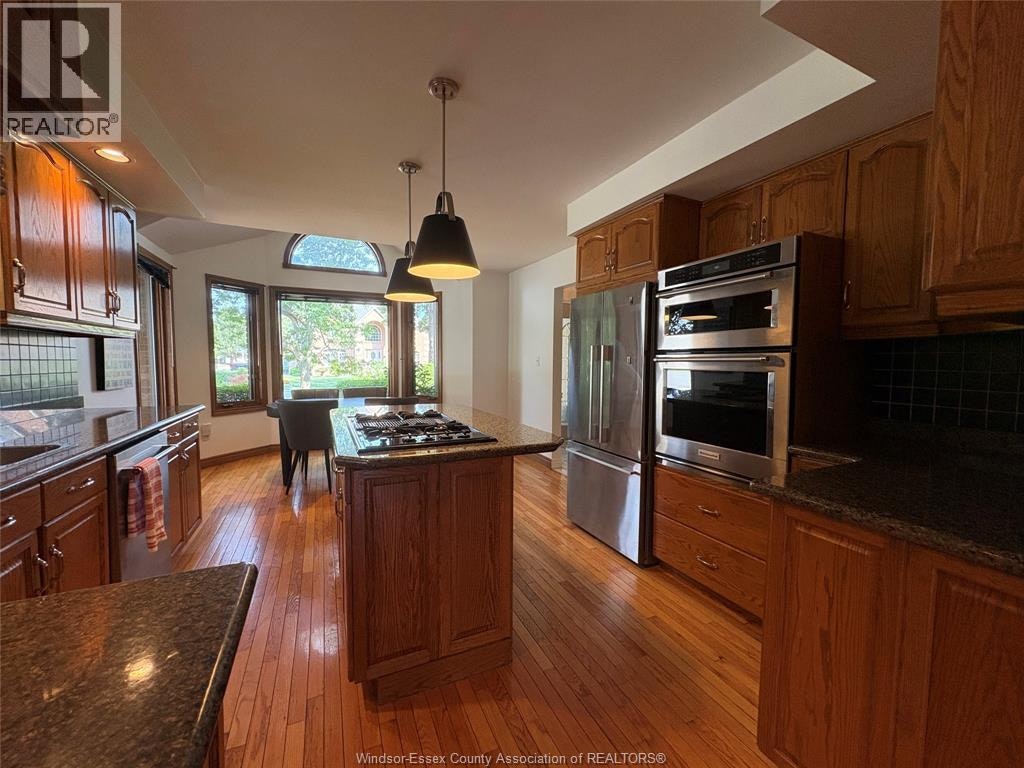 5871 Bagley Avenue, Lasalle, ON, N9H 2K6 - 10