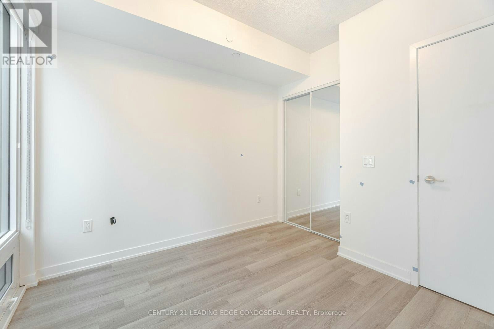 802-238 Simcoe Street, Toronto, ON, M5T 0E2 - 20