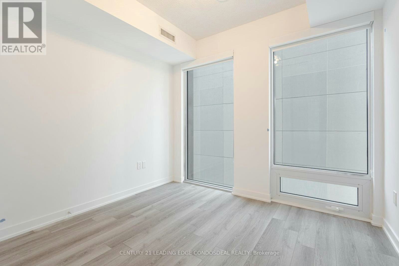 802-238 Simcoe Street, Toronto, ON, M5T 0E2 - 21