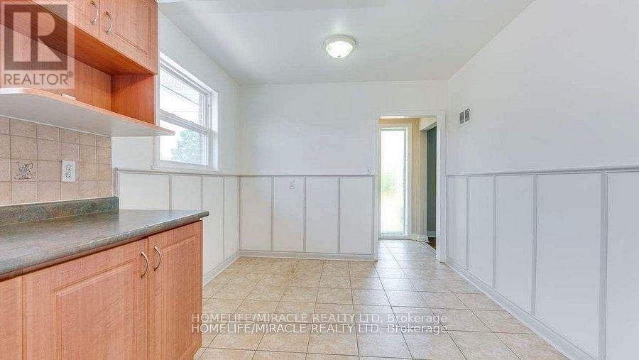 3 Independence Drive S, Toronto, ON, M1K 3R7 - 4