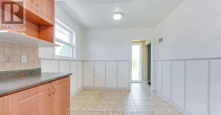 3 Independence Drive S, Toronto, ON, M1K 3R7 - 4