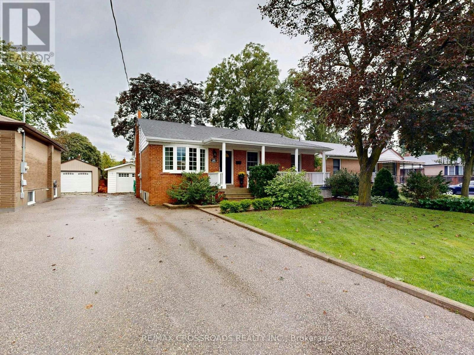 432 Paliser Crescent N, Richmond Hill, ON, L4C 1R6