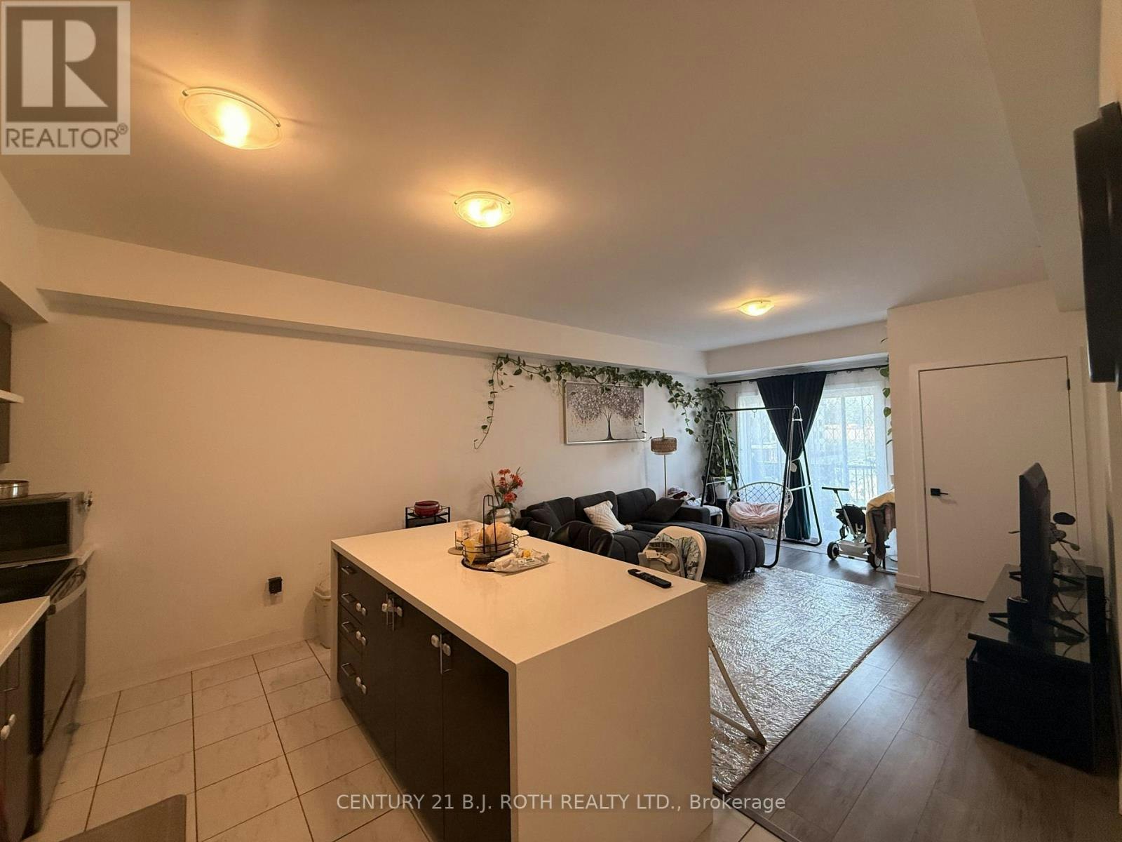 308-8 Culinary Lane, Barrie, ON, L9J 0T2 - 4