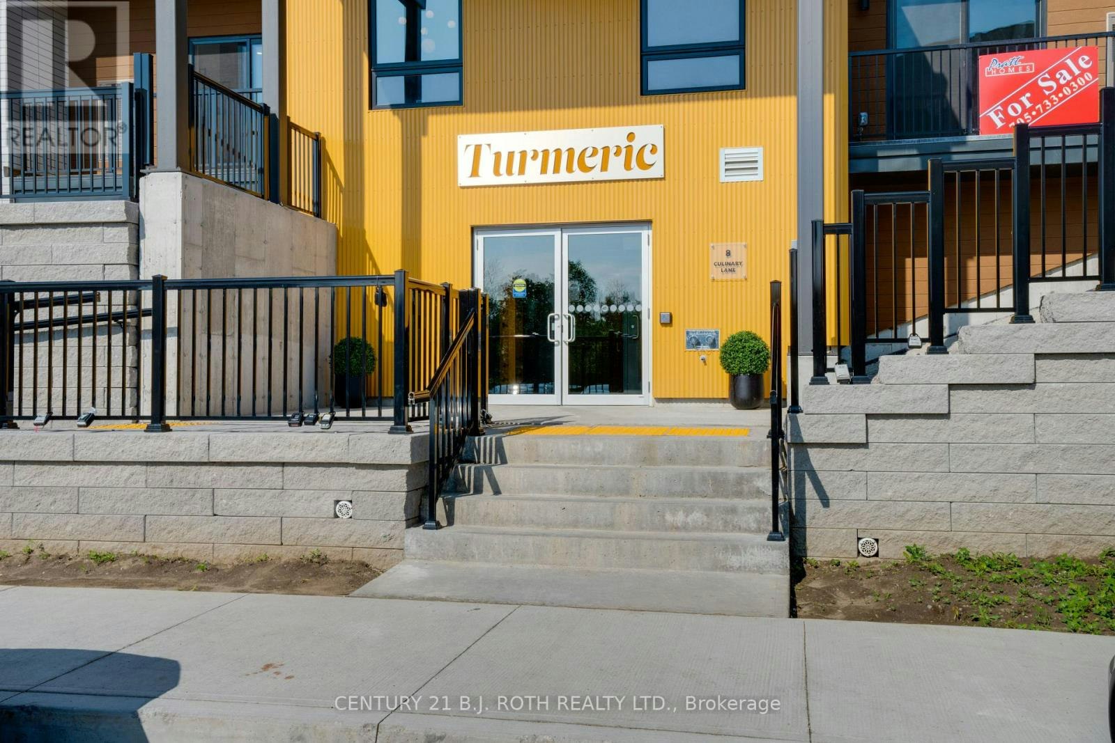 308-8 Culinary Lane, Barrie, ON, L9J 0T2 - 2