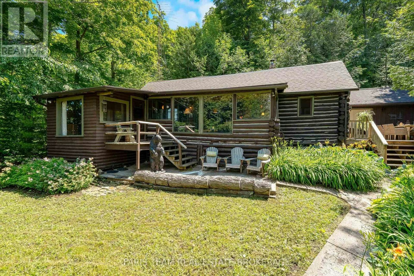 108 Shoreline Road, Tiny, ON, L9M 1R3