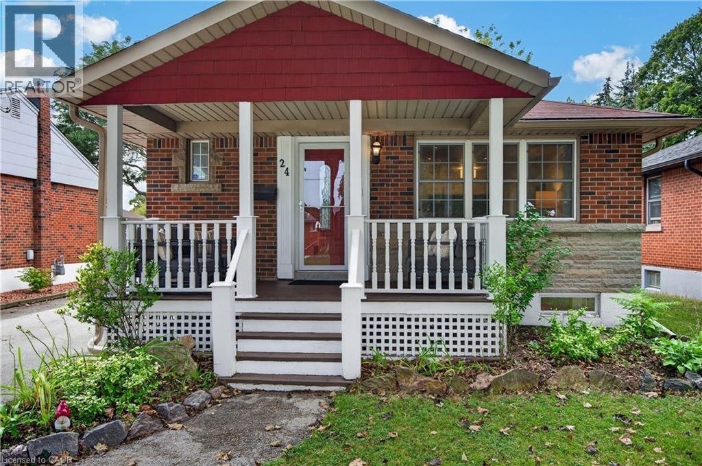 24 Castlefield Drive, Hamilton, ON, L8T 3R2