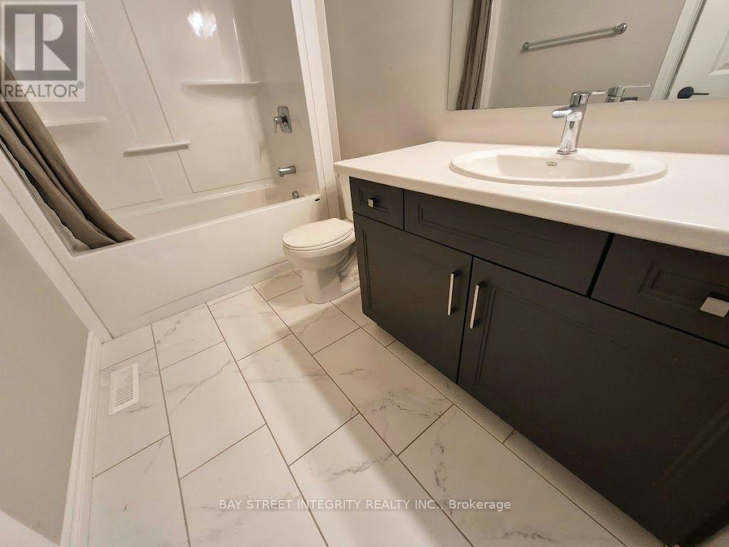 60 Upper 435 Callaway Road, London, ON, N6G 2N1 - 9