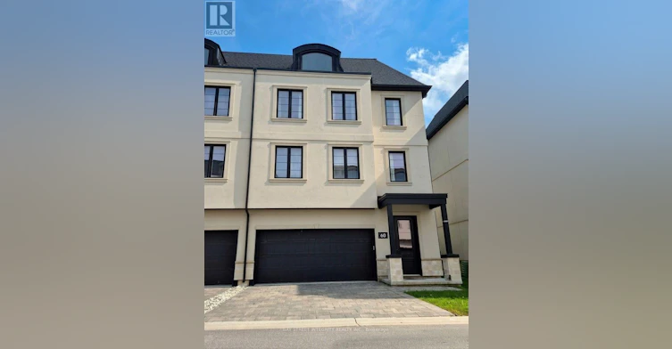 60 Upper 435 Callaway Road, London, ON, N6G 2N1