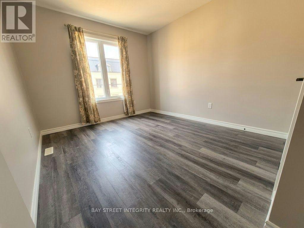 60 Upper 435 Callaway Road, London, ON, N6G 2N1 - 8