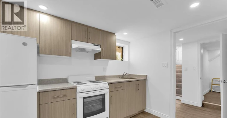3622 Queen, Windsor, ON, N9C 1N9 - 18