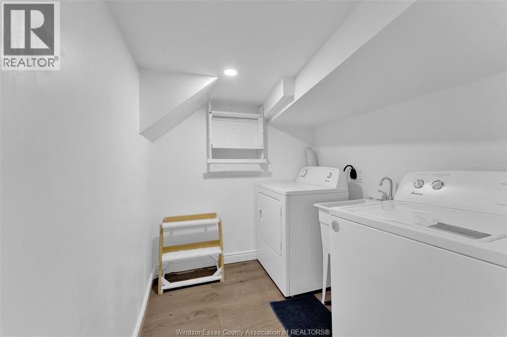 3622 Queen, Windsor, ON, N9C 1N9 - 22