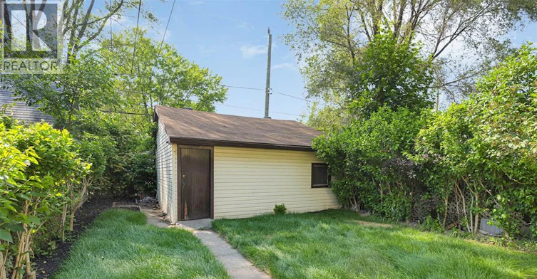 3622 Queen, Windsor, ON, N9C 1N9 - 25