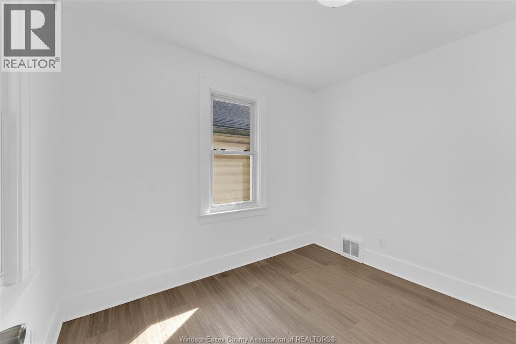 3622 Queen, Windsor, ON, N9C 1N9 - 14