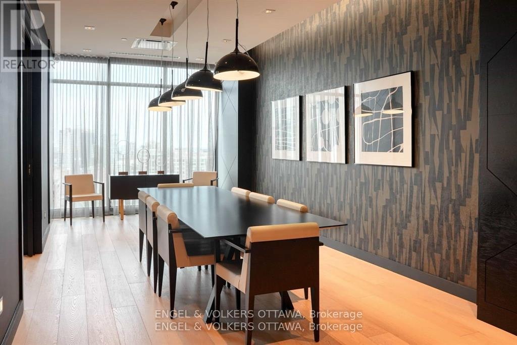 201-255 Bay Street, Ottawa, ON, K1R 0C5 - 9