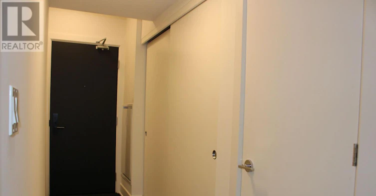 201-255 Bay Street, Ottawa, ON, K1R 0C5 - 3