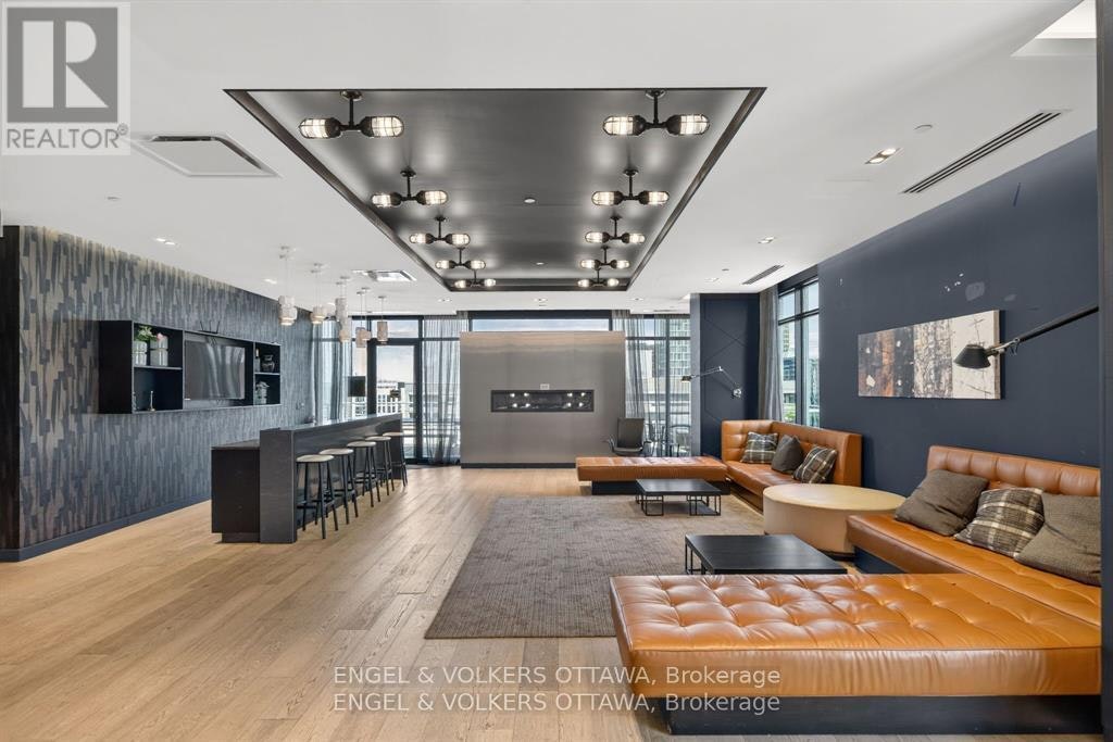 201-255 Bay Street, Ottawa, ON, K1R 0C5 - 8