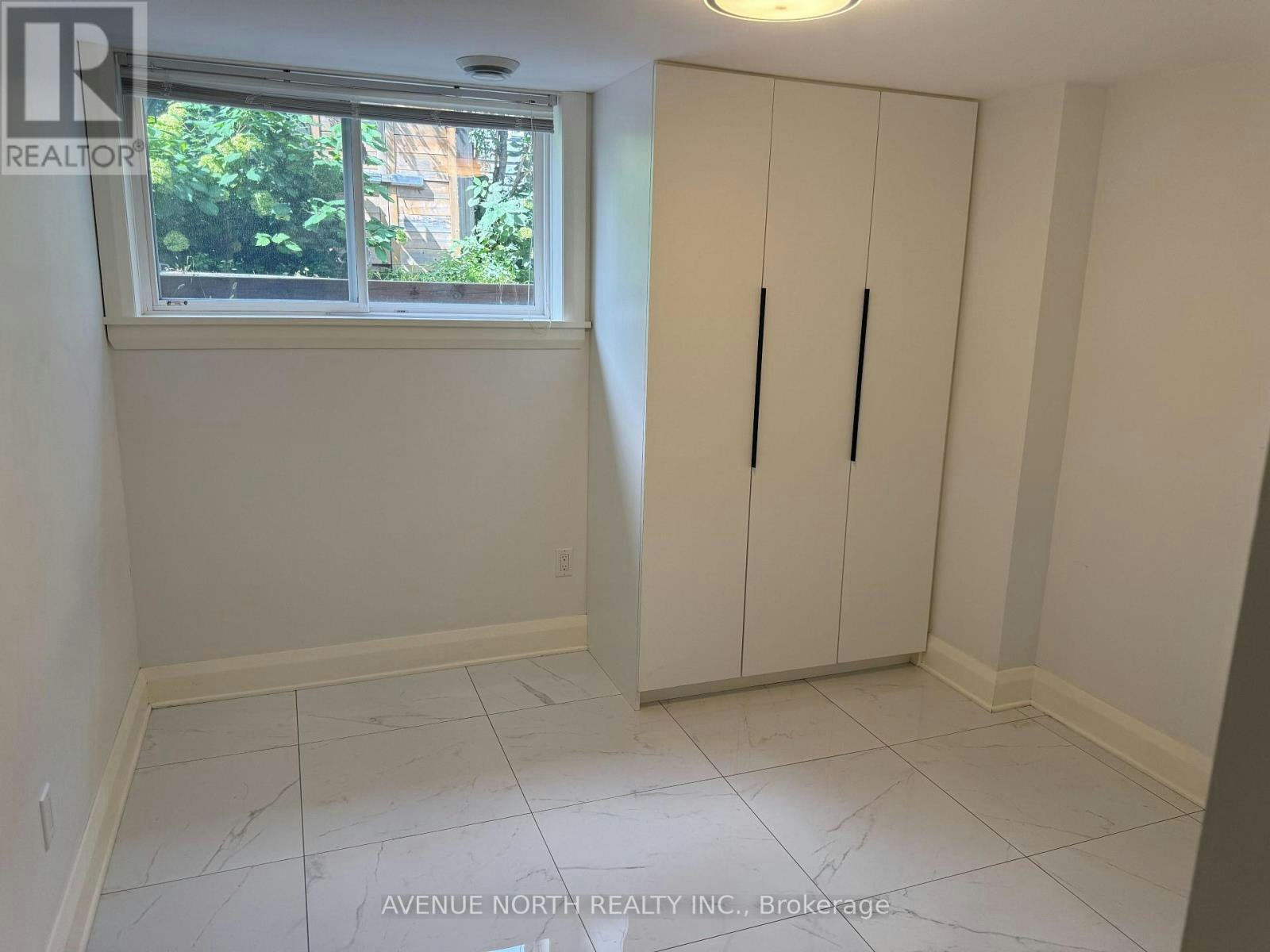 1108 Richard Avenue, Ottawa, ON, K1H 8C6 - 8