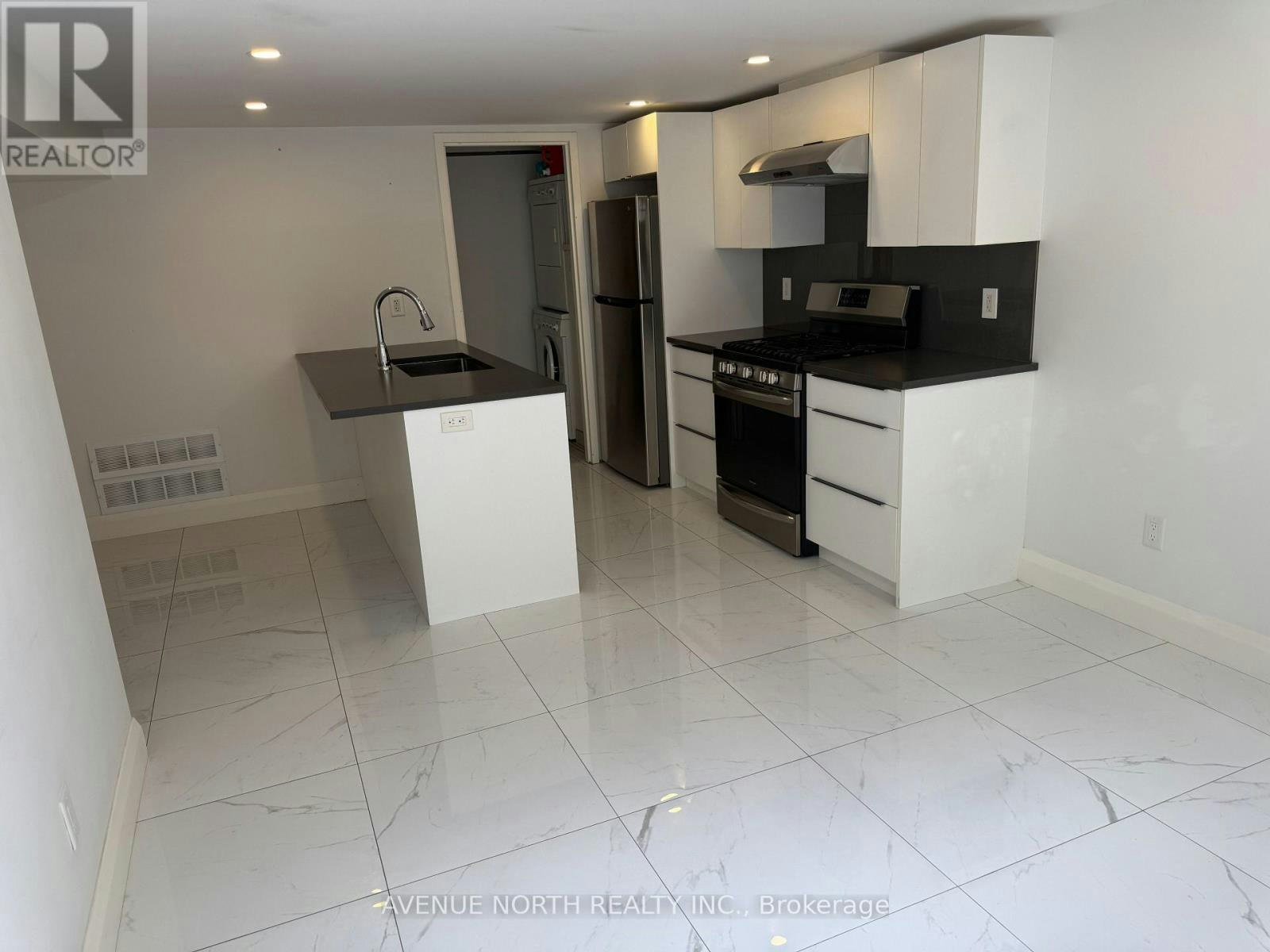 1108 Richard Avenue, Ottawa, ON, K1H 8C6 - 5