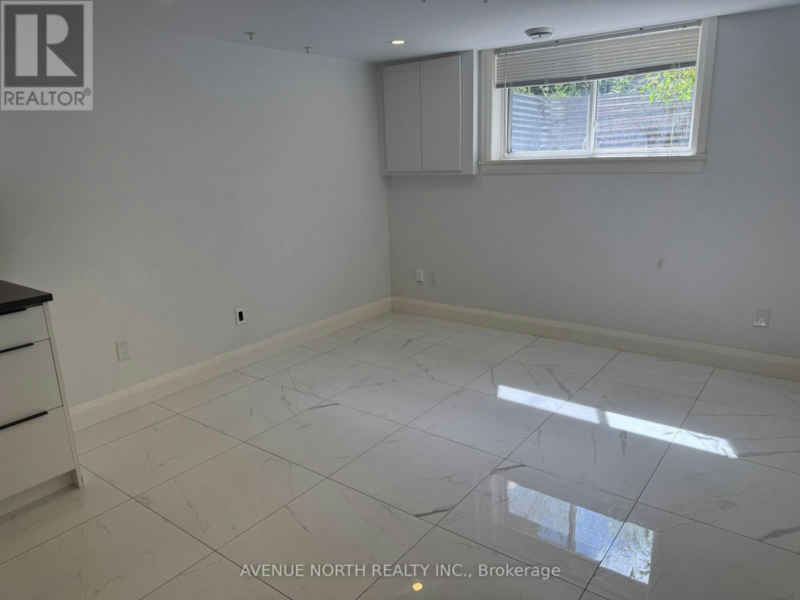 1108 Richard Avenue, Ottawa, ON, K1H 8C6 - 7