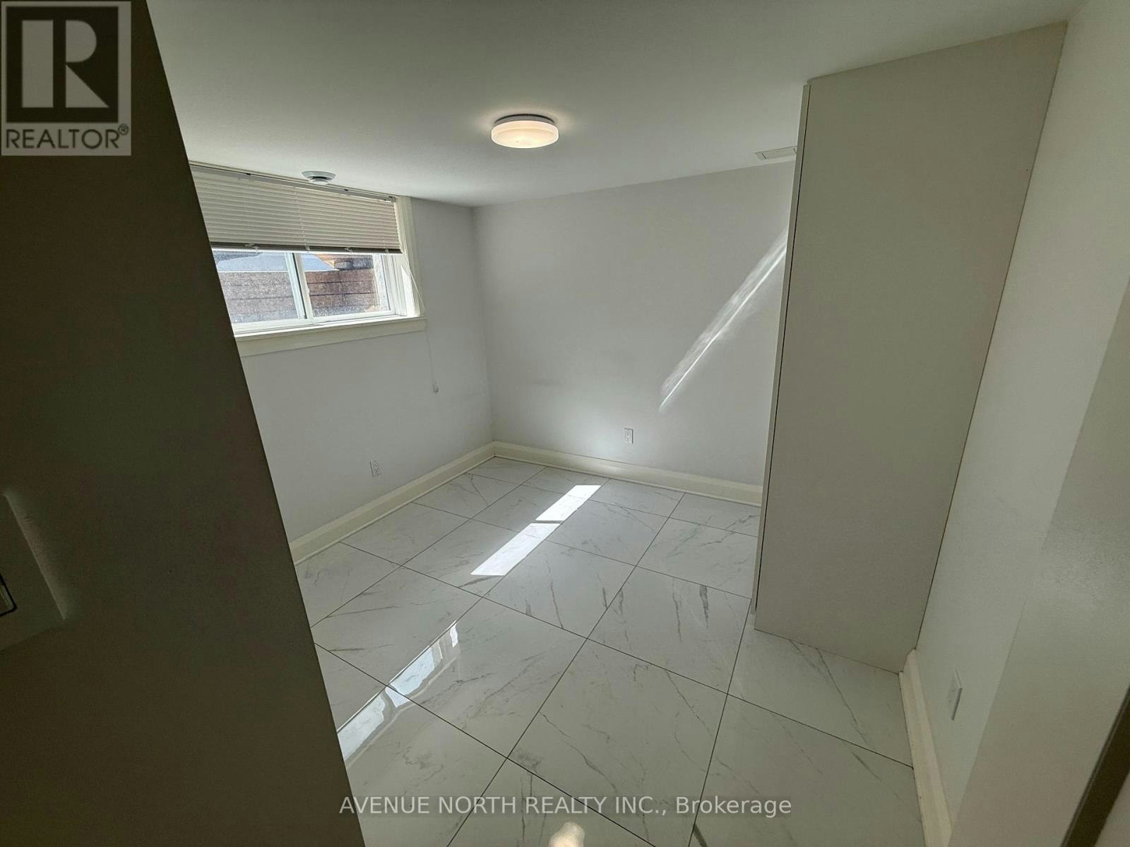 1108 Richard Avenue, Ottawa, ON, K1H 8C6 - 10