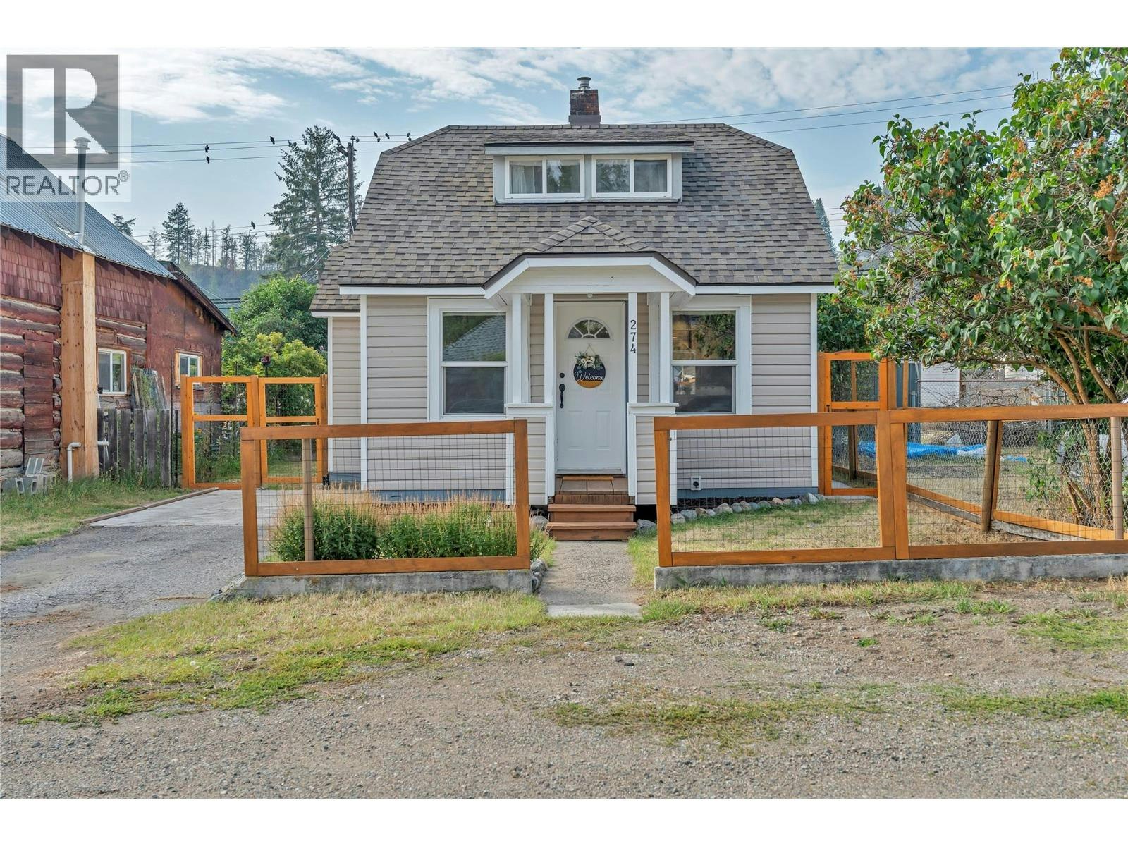 274 Angela Avenue, Princeton, BC, V0X 1W0