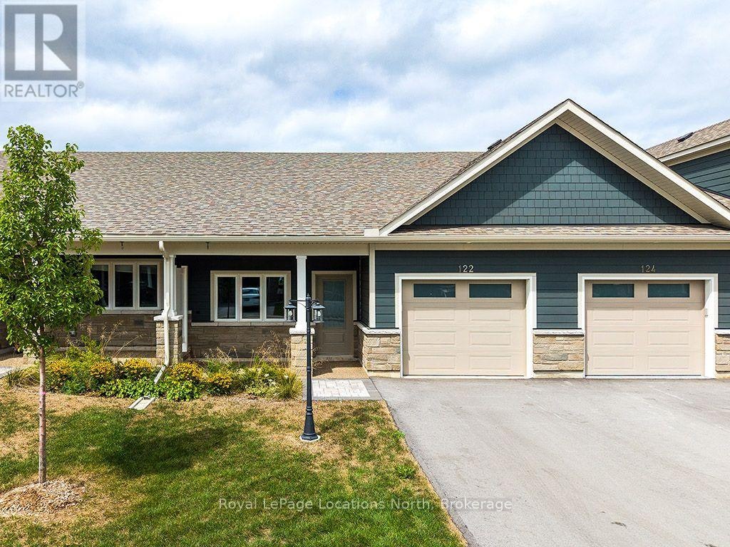 122 Dove Drive, Blue Mountains, ON, N0H 2P0